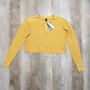 Wild Fable Bundle of 2 Crop Tops Size Large